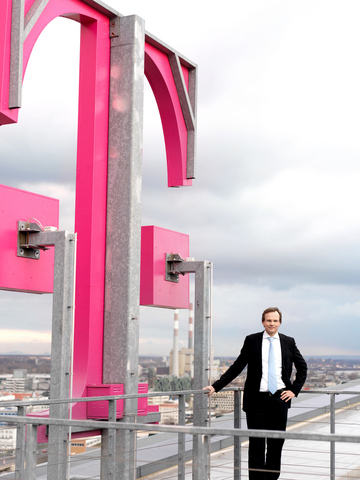 T-Mobile besetzt Geschäftsführer für Privatkunden- und Geschäftskundenbereich zum 1. Jänner 2013 neu