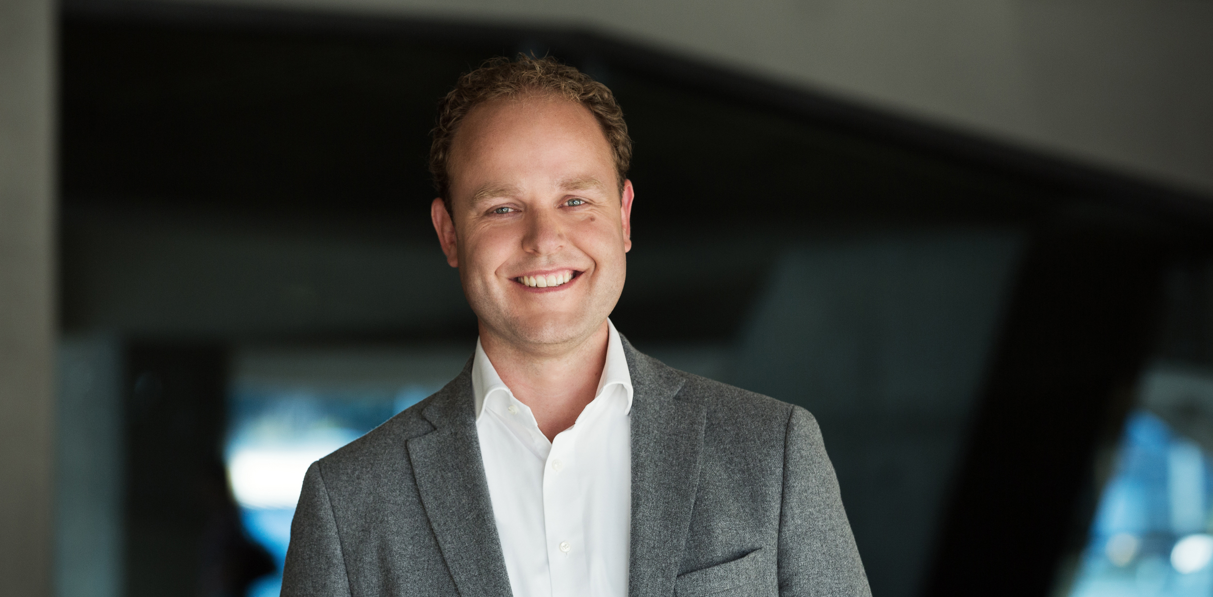 Jan Willem Stapel wird neuer Geschäftsführer für Privatkundengeschäft bei T-Mobile mit UPC