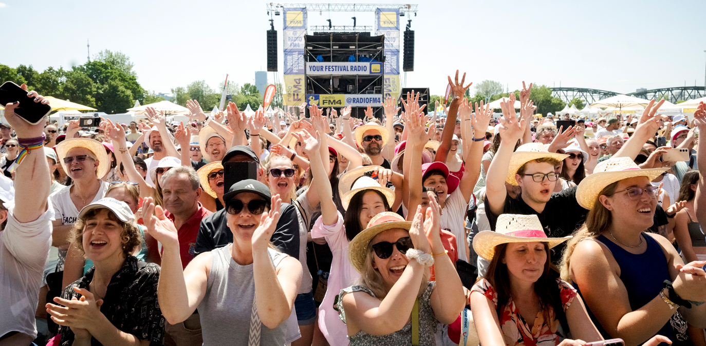 Digitaler Gebärden-Avatar ermöglicht kulturelle Teilhabe für gehörlose Menschen beim Donauinselfest